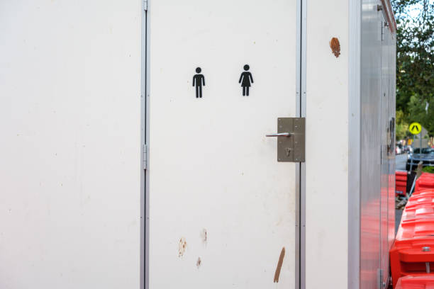Best Portable bathroom rental  in Poway, CA